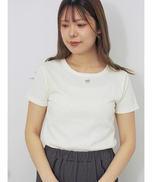 ehka sopo(エヘカソポ)の「リボンチャーム付き半袖カットソー(Tシャツ/カットソー・レディース・ブラック/グレー/オフホワイト/キナリ・F)」の3枚目の写真