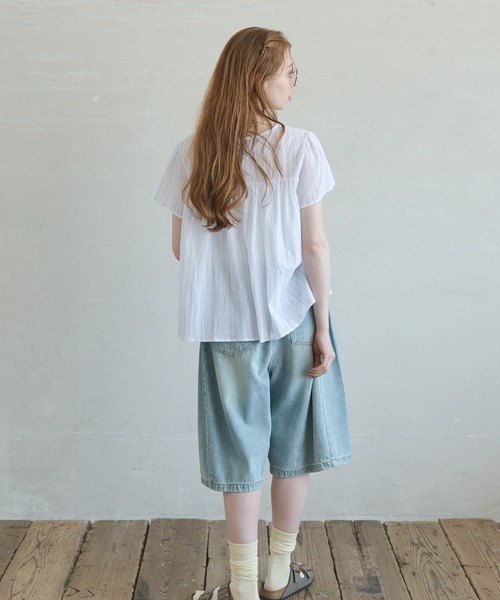 Crisp（クリスプ）の「ストライプシャーリングギャザーブラウス（シャツ/ブラウス・レディース・ブルー/ホワイト・FREE）」の9枚目の写真