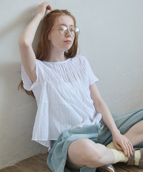 Crisp（クリスプ）の「ストライプシャーリングギャザーブラウス（シャツ/ブラウス・レディース・ブルー/ホワイト・FREE）」の12枚目の写真