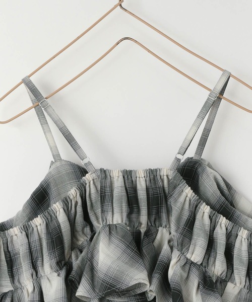 LOWRYS FARM(ローリーズファーム)の「オンブレチェックキャミ 571067(キャミソール・キッズ・ブラック/ブラウン/ブルー・110cm/120cm/130cm/140cm/150cm)」の15枚目の写真