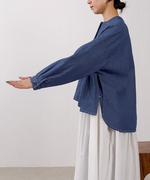 emesuelee(エメスーリー)の「デニムワイドノーカラーシャツ(シャツ/ブラウス・レディース・ブルー/ネイビー・フリー)」の21枚目の写真