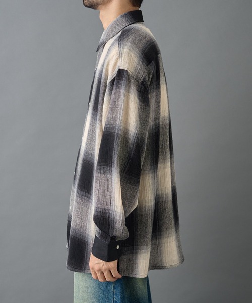 COLONY 2139（コロニートゥーワンスリーナイン）の「シアーオンブレチェック長袖シャツ（シャツ/ブラウス・メンズ・ブラック/ブルー・MEDIUM/LARGE）」の12枚目の写真