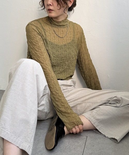 LBC(エルビーシー)の「シアウェーブクシュロンT(Tシャツ/カットソー・レディース・ブラック/オフホワイト/グレー/チャコールグレー/グリーン系その他/ネイビー/イエロー/ブルー/ダークブラウン/ブルー系その他・M)」の12枚目の写真