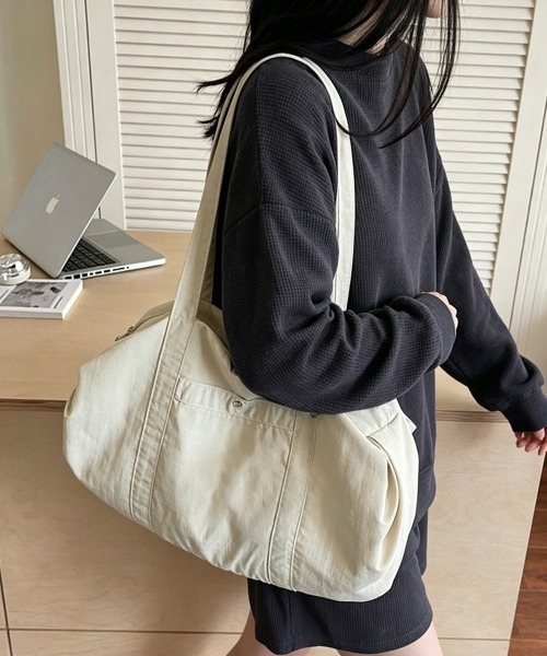 Miniministore(ミニミニストア)の「ナイロントートバッグ 軽量ボストンバッグ(トートバッグ・レディース・ブルー/ブラック/アイボリー/カーキ/スモークピンク/ライトピンク・FREE)」の2枚目の写真