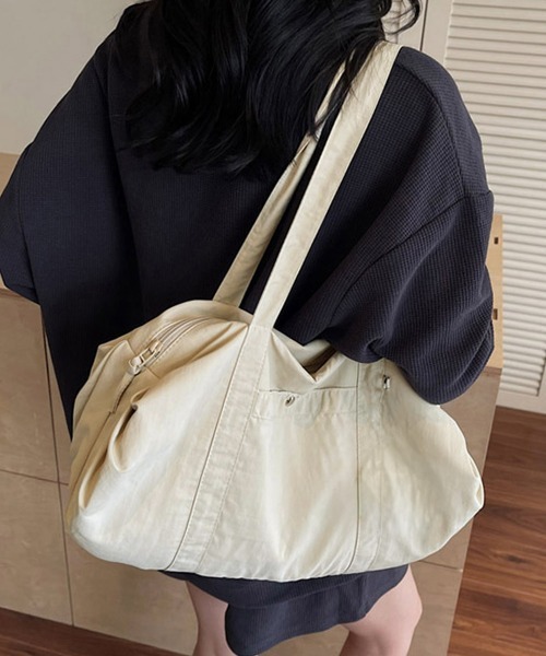 Miniministore(ミニミニストア)の「ナイロントートバッグ 軽量ボストンバッグ(トートバッグ・レディース・ブルー/ブラック/アイボリー/カーキ/スモークピンク/ライトピンク・FREE)」の17枚目の写真