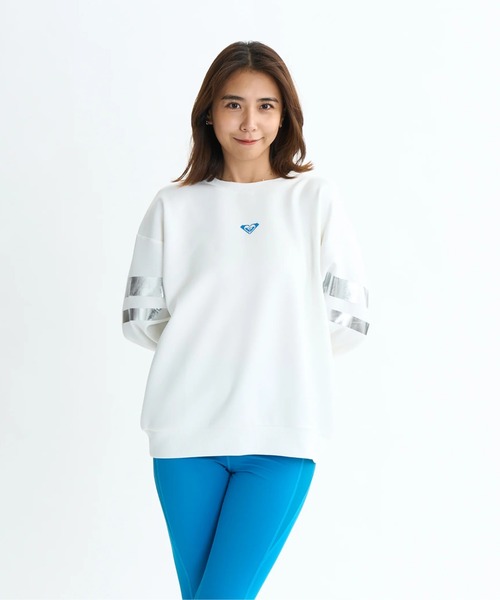 ROXY(ロキシー)の「BRIGHTEN YOUR LIFE P/ロキシー速乾UVケアオーバーサイズロゴワンポイントプルオーバースウェットトレーナー(スウェット・レディース・ホワイト/ブラック/ブルー・LARGE/MEDIUM/SMALL)」の17枚目の写真
