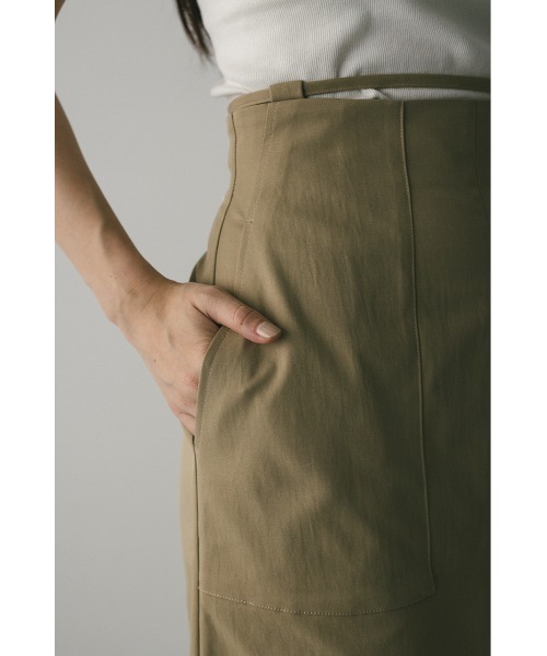 STYLEMIXER(スタイルミキサー)の「ダブルスリットハイストレッチスカート(スカート・レディース・ベージュ/ブラック・SMALL/MEDIUM)」の16枚目の写真