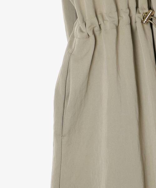 le.coeur blanc（ルクールブラン）の「ドロストノーカラーロングコート（ノーカラーコート・レディース・ブラック/ベージュ・38）」の4枚目の写真