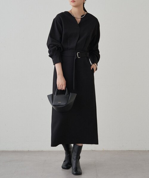 LOUNGEDRESS（ラウンジドレス）の「タックVベルトワンピース（ワンピース・レディース・モカ/ブラック・FREE）」の10枚目の写真