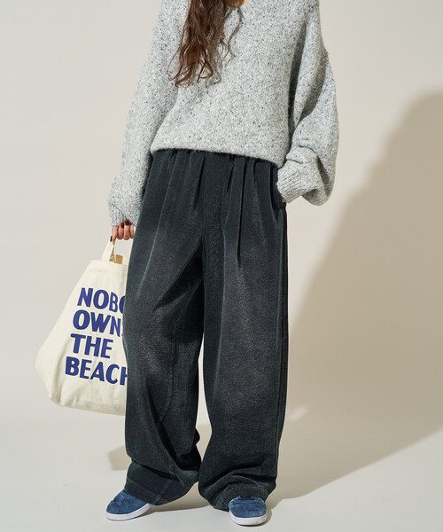 FREAK'S STORE(フリークスストア)の「限定展開 シェニール デニム 微起毛 イージーパンツ(デニムパンツ・レディース・ネイビー/サックスブルー/ブルー・SMALL/MEDIUM)」の2枚目の写真