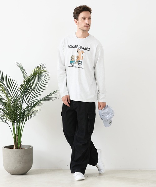UNIIT(ユニット)の「【汗染みの目立ちにくいTシャツ ZEROSTAIN/ゼロステイン】カートゥーン ヴィンテージ風プリント ビッグシルエット ロンT 防汚 UVカット(Tシャツ/カットソー・メンズ・ベージュ系その他/ブルー系その他/ブラック系その他2/ホワイト系その他2・LARGE/MEDIUM/X-LARGE)」の14枚目の写真