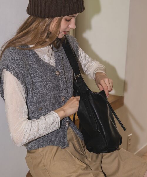 RETRO GIRL（レトロガール）の「BIGショルダーバッグ（ショルダーバッグ・レディース・ブラウン/ブラック・ONE SIZE）」の9枚目の写真