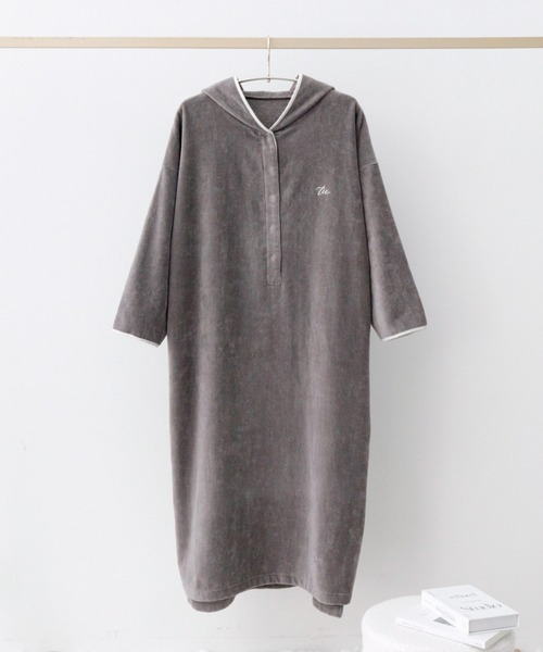 tu-hacci（ツーハッチ）の「湯上がりタオルワンピース（ガウン/バスローブ・レディース・アイボリー/モーブ系/チャコールグレー・F）」の21枚目の写真