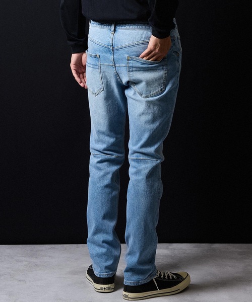 NUMBER (N)INE（ナンバーナイン）の「TAPERED SKINNY DENIM JEANS VINTAGE WASH / テーパード スキニー デニムパンツ ヴィンテージ ウォッシュ（デニムパンツ・メンズ・ライトインディゴブルー・4/3/2）」の15枚目の写真