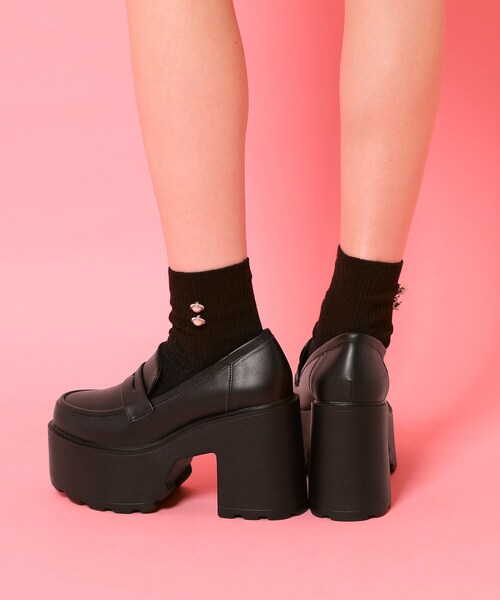 cs T&P(シーエスティーアンドピー)の「厚底ローファーパンプス(パンプス・レディース・ブラック系1/ブラック・S/M/L/LL)」の6枚目の写真