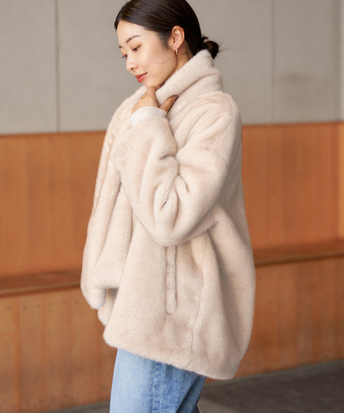 IENA(イエナ)の「フラッフィーストールブルゾン(その他アウター・レディース・その他6・FREE)」の4枚目の写真