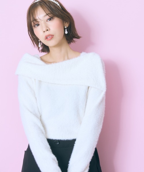 marun（マルン）の「＜大きいサイズ＞シャギー調オフショルダーニットソー marun（ニット/セーター・レディース・ブラック/パープル/オフホワイト・5L/4L/3L/LL/L）」の10枚目の写真