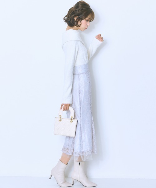 marun（マルン）の「＜大きいサイズ＞シャギー調オフショルダーニットソー marun（ニット/セーター・レディース・ブラック/パープル/オフホワイト・5L/4L/3L/LL/L）」の21枚目の写真