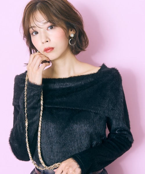 marun（マルン）の「＜大きいサイズ＞シャギー調オフショルダーニットソー marun（ニット/セーター・レディース・ブラック/パープル/オフホワイト・5L/4L/3L/LL/L）」の15枚目の写真