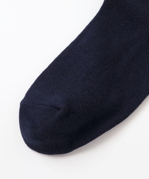 BeBe(ベベ)の「ケーブル編みレギンス+フリルクルーソックスセット(80~140cm)(レギンス/スパッツ・キッズ・ボルドー/ネイビー・L/M/S/XS)」の3枚目の写真