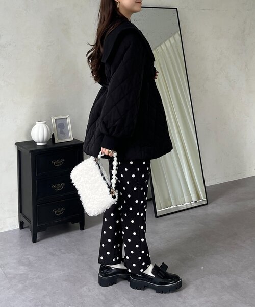 prose verse（プロズヴェール）の「ビッグカラーキルティングペプラムブルゾン（ブルゾン・レディース・ブラック・MEDIUM/LARGE）」の7枚目の写真