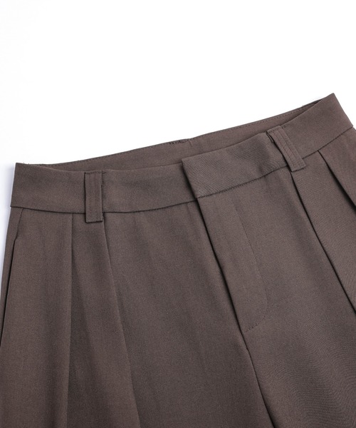 CURA CLOSET(キュラ クローゼット)の「【_____sui._____select】ダブルインタック 美脚スラックス(スラックス・レディース・ブラック/アイボリー系/グレー/バーガンディー/ブラウン・M/L)」の19枚目の写真