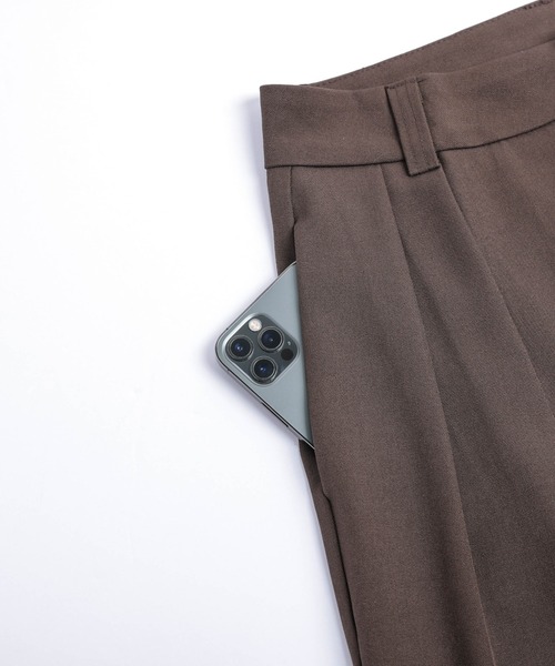 CURA CLOSET(キュラ クローゼット)の「【_____sui._____select】ダブルインタック 美脚スラックス(スラックス・レディース・ブラック/アイボリー系/グレー/バーガンディー/ブラウン・M/L)」の22枚目の写真