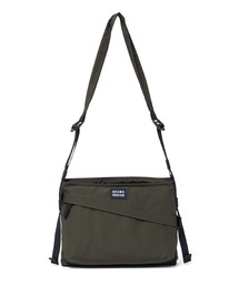 BEAMSDESIGN（ビームスデザイン）Diagonal　 サコッシュバッグ