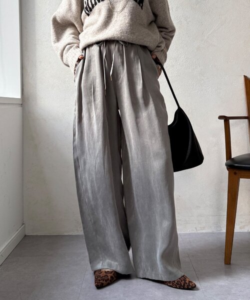 DouDou（ドゥドゥ）の「フィブリルワイドイージーパンツ（その他パンツ・レディース・ブラック/グレー/アイボリー・36/38）」の4枚目の写真