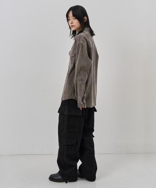 NUAKLE(ヌアクル)の「(w) ピグメントコードシャツ_ヴィンテージグレー(シャツ/ブラウス・レディース・その他・1/2)」の4枚目の写真