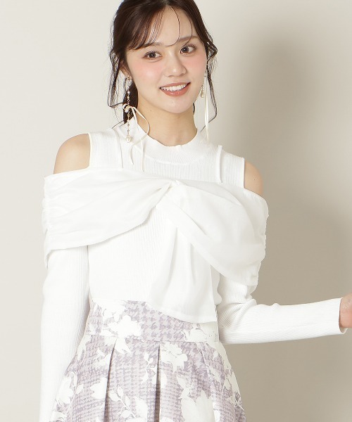 WILLSELECTION（ウィルセレクション）の「リボンビスチェドッキングリブニット（ニット/セーター・レディース・ブラック/オフホワイト/ブルー/ブラック×ホワイト・FREE）」の2枚目の写真