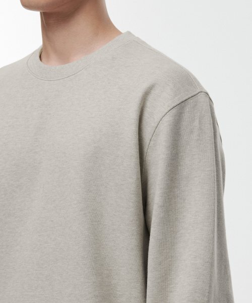 MUSINSA STANDARD（ムシンサスタンダード）の「スウェットシャツ [ヘダー ベージュ]（スウェット・メンズ・その他・SMALL/MEDIUM/LARGE/X-LARGE/XX-LARGE/XXX-LARGE）」の5枚目の写真