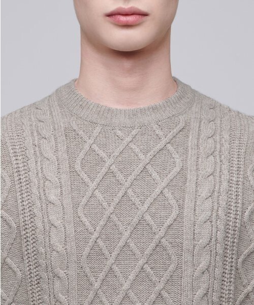 MUSINSA STANDARD（ムシンサスタンダード）の「アランケーブルクルーネックニット [オートミール]（ニット/セーター・メンズ・その他・SMALL/MEDIUM/LARGE/X-LARGE/XX-LARGE）」の4枚目の写真