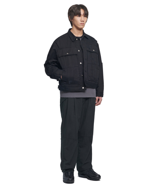 NOMANUAL(NOMANUAL)の「I.P DAMAGED JACKET - WASHED BLACK(デニムジャケット・レディース・その他・SMALL/MEDIUM/LARGE)」の12枚目の写真