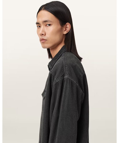 ALLSAINTS(オールセインツ)の「FENTON DENIM SHIRT | FENTON デニム シャツ(シャツ/ブラウス・メンズ・ブラック・S/XS/L/M)」の2枚目の写真
