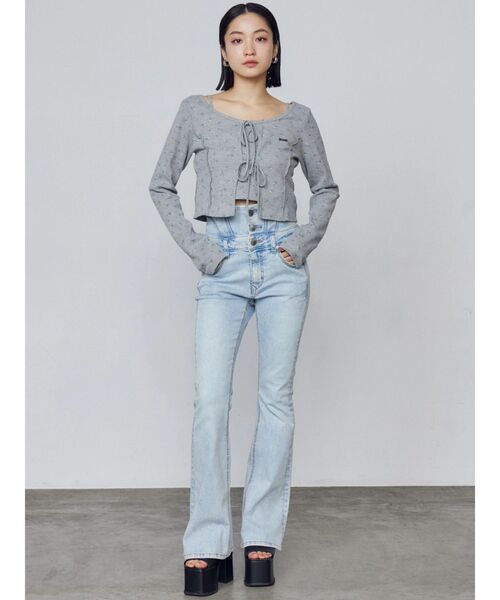 EMODA（エモダ）の「ドットラインハイウエストフレアパギンス（デニムパンツ・レディース・ライトブルー/ブルー・X-SMALL/SMALL/MEDIUM）」の5枚目の写真