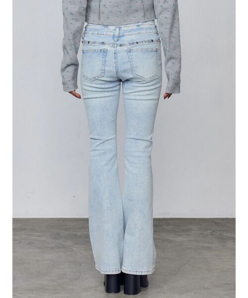 EMODA（エモダ）の「ドットラインハイウエストフレアパギンス（デニムパンツ・レディース・ライトブルー/ブルー・X-SMALL/SMALL/MEDIUM）」の8枚目の写真