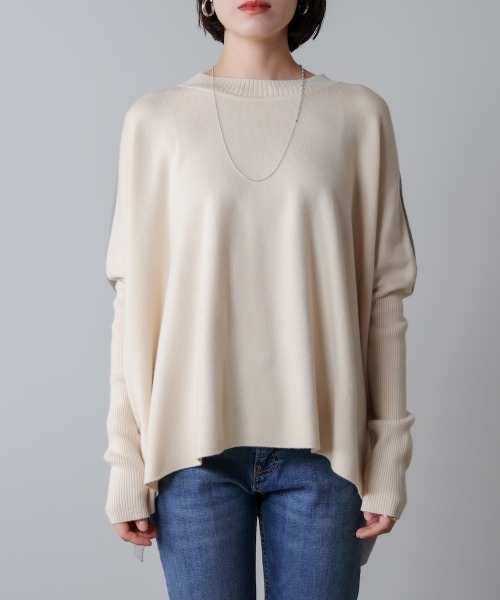 Bou Jeloud(ブージュルード)の「ドルマンスリーブバイカラーニット(ニット/セーター・レディース・キャメル/グリーン/オフホワイト・FREE)」の15枚目の写真