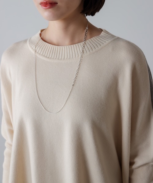 Bou Jeloud(ブージュルード)の「ドルマンスリーブバイカラーニット(ニット/セーター・レディース・キャメル/グリーン/オフホワイト・FREE)」の16枚目の写真