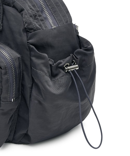 ROCKFISH WEATHERWEAR(ロックフィッシュウェザーウェア)の「NYLON BOWLING BAG(ハンドバッグ・レディース・ブラック/ピンクベージュ/チャコール/キャメル・FREE)」の16枚目の写真