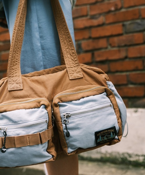 ROCKFISH WEATHERWEAR(ロックフィッシュウェザーウェア)の「NYLON BOWLING BAG(ハンドバッグ・レディース・ブラック/ピンクベージュ/チャコール/キャメル・FREE)」の19枚目の写真