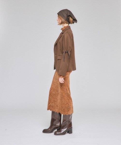 Nora Lily elle（ノラリリーエル）の「【Nora Lily】「elle」Back Design Tailored Jacket（テーラードジャケット・レディース・ブラウン/グレー/ブラック・FREE）」の11枚目の写真