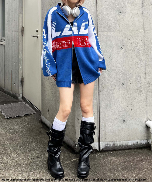 BACK TO THE FIELD(バック トゥー ザ フィールド)の「【MLB】ダブルZIPロゴニットカーデ(ニット/セーター・レディース・ブラック/ブルー・FREE)」の17枚目の写真