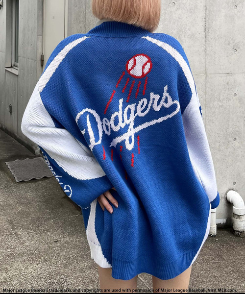 BACK TO THE FIELD(バック トゥー ザ フィールド)の「【MLB】ダブルZIPロゴニットカーデ(ニット/セーター・レディース・ブラック/ブルー・FREE)」の19枚目の写真