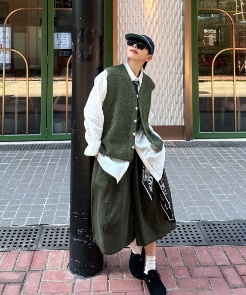FreeZone(フリーゾーン)の「起毛ニットベスト(ベスト・メンズ・グリーン/ブラウン・F)」の14枚目の写真
