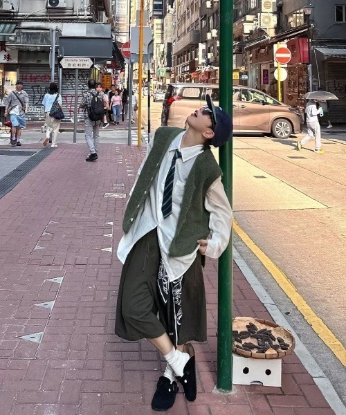 FreeZone(フリーゾーン)の「起毛ニットベスト(ベスト・メンズ・グリーン/ブラウン・F)」の15枚目の写真