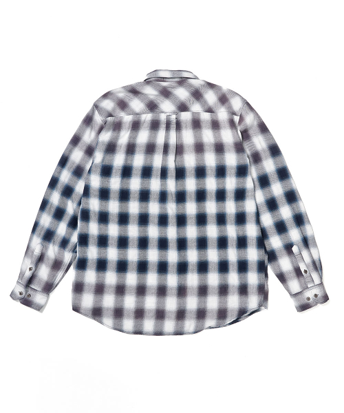 SCHISM INDUCING(スキズムインデューシング)の「VINTAGE CHECK SHIRT BLUE(シャツ/ブラウス・レディース・その他・MEDIUM/LARGE)」の3枚目の写真