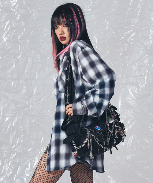 SCHISM INDUCING(スキズムインデューシング)の「VINTAGE CHECK SHIRT BLUE(シャツ/ブラウス・レディース・その他・MEDIUM/LARGE)」の21枚目の写真