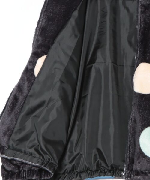 ScoLar(スカラー)の「153735:カラフルドット柄 双面フランネルブルゾン(ブルゾン・レディース・ブラック/グレー・M)」の18枚目の写真