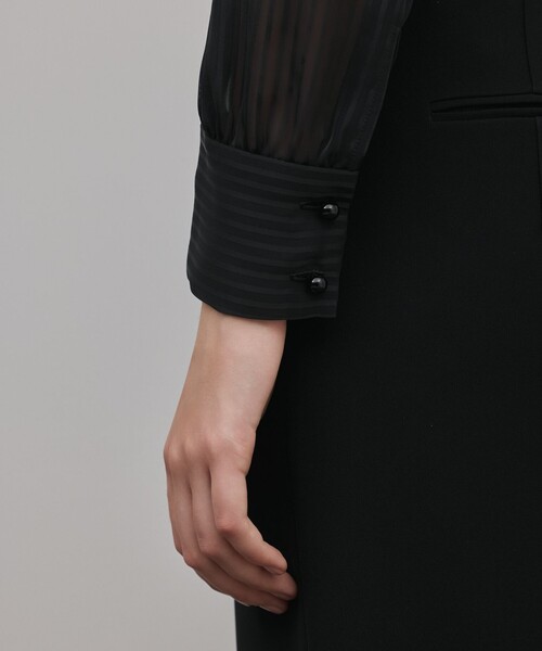 GRACE CONTINENTAL(グレースコンチネンタル)の「ストライプボウブラウス(シャツ/ブラウス・レディース・ブラック/ベージュ・38/36)」の6枚目の写真